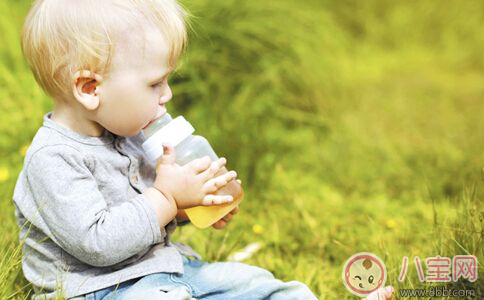怎么讓寶寶開心的去喝水    寶寶喝水小游戲