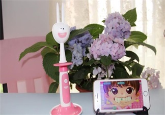 寶寶刷牙用什么牙刷好 sidda兒童智能牙刷測評