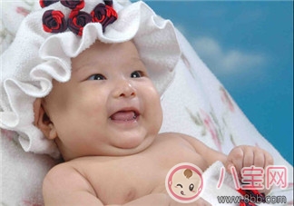 寶寶脹氣吐奶的原因 家長須知的注意事項