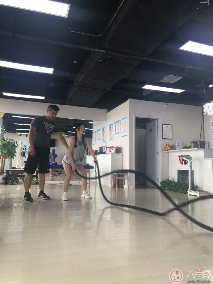 柳巖減肥不是胖是壯 怎么學柳巖的減肥方法