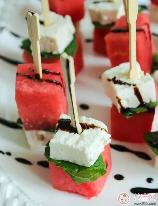 西瓜有哪些吃法西瓜怎么吃 西瓜的花樣吃法大全