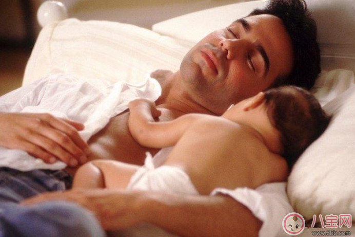 新晉奶爸陳冠希上線 曬女兒可愛(ài)小鞋子