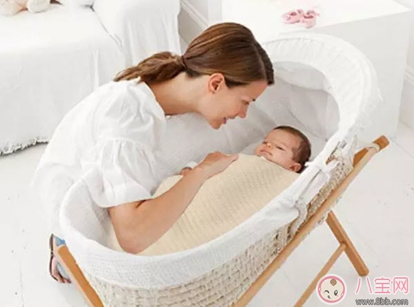 如何快速哄寶寶睡覺(jué) 快速哄寶寶睡覺(jué)的方法 如何快速哄寶寶睡覺(jué) 快速哄寶寶睡覺(jué)的方法