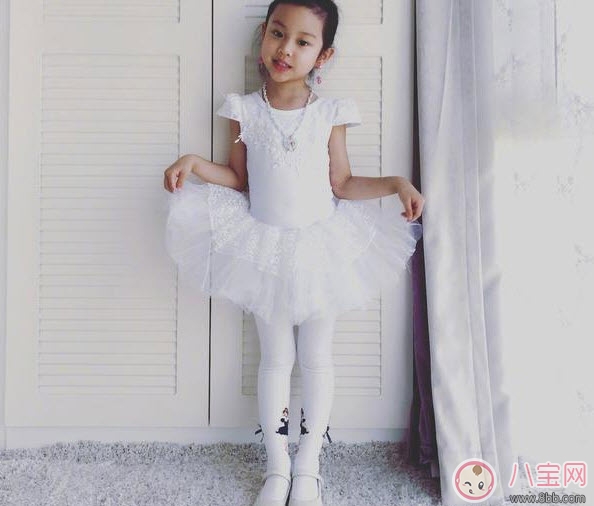 夏天女寶寶裙子搭配 女寶寶夏天穿什么衣服圖片 夏天女寶寶裙子搭配 女寶寶夏天穿什么衣服圖片