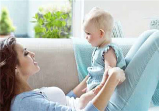 教寶寶說話勿進入的誤區 教寶寶說話的注意事項