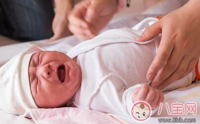 寶寶腸痙攣的表現 嬰兒腸痙攣的護理措施 