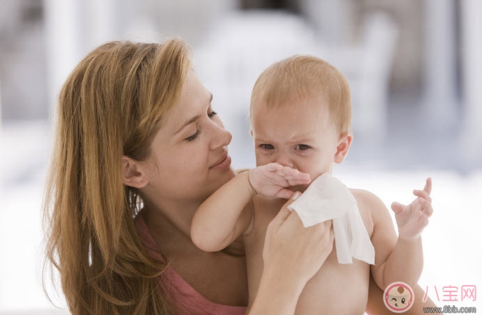 寶寶生病前兆就看這幾個(gè)部位 寶寶生病注意事項(xiàng) 寶寶生病前兆就看這幾個(gè)部位 寶寶生病注意事項(xiàng)
