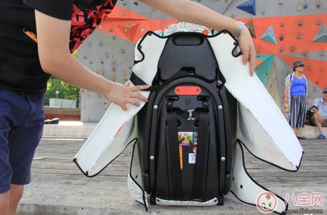 兒童安全椅需要嗎 小熊維尼兒童安全座椅測評