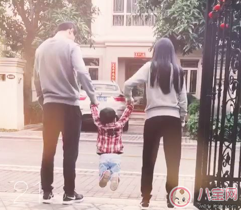 提孩子胳膊“蕩秋千”導(dǎo)致脫臼 孩子胳膊脫臼處理方法