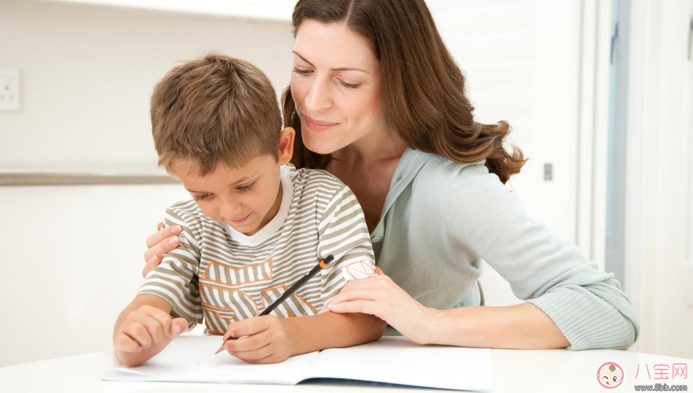 這樣做竟能開發寶寶大腦 開發寶寶智力方法攻略