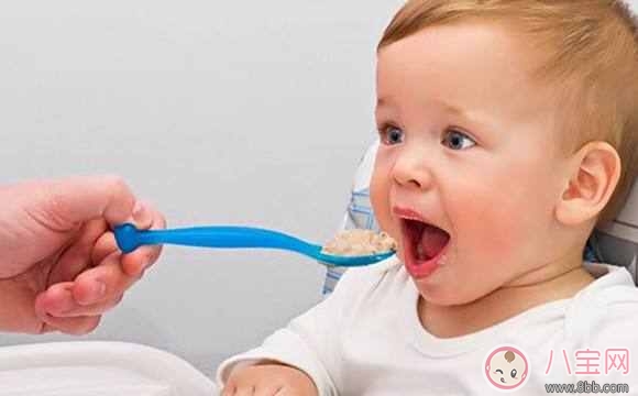 如何引導寶寶吃飯 教寶寶吃飯有妙招