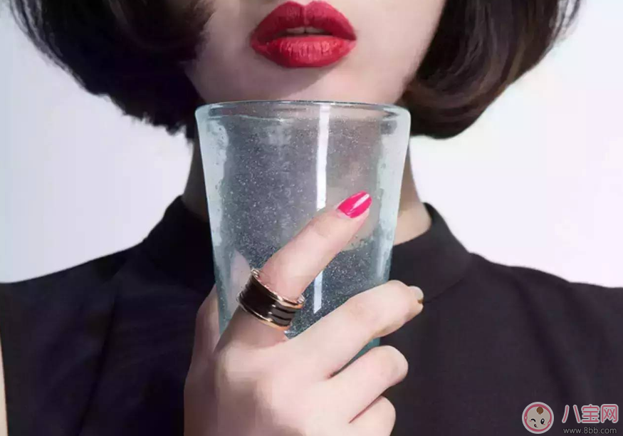 大姨媽皮膚差可以這么保養(yǎng) 簡單護膚效果好