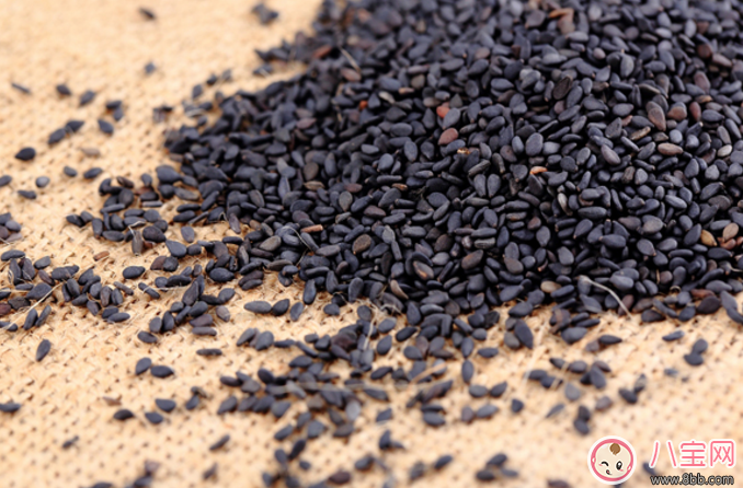 懷孕吃什么寶寶生出來(lái)比較好看