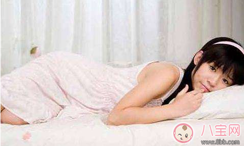 想吃冰不想痛經 這么做估計會好受些