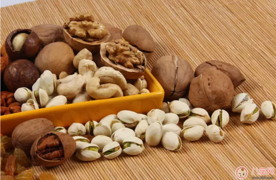 如何選擇寶寶零食 讓寶寶吃的更營(yíng)養(yǎng)健康