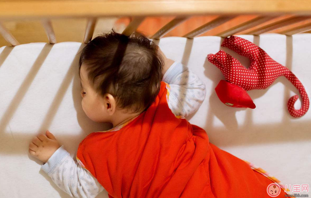 與新生兒同睡 這些大家一定要注意