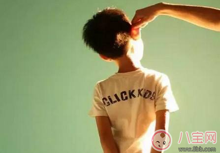 孩子一不聽話就打屁股 孩子不聽話的幾率會更高 孩子一不聽話就打屁股 孩子不聽話的幾率會更高