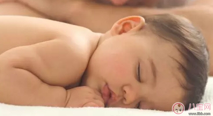 寶寶睡醒后還打哈欠怎么回事 如何提高孩子睡眠質量 寶寶睡醒后還打哈欠怎么回事 如何提高孩子睡眠質量
