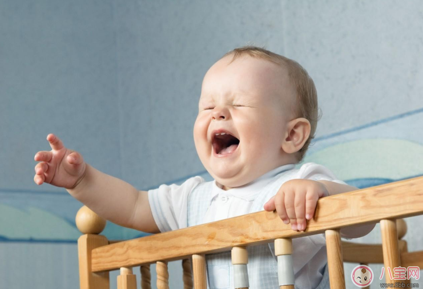 孩子這樣是因?yàn)槿狈Π踩?這些細(xì)節(jié)能看出 孩子這樣是因?yàn)槿狈Π踩?這些細(xì)節(jié)能看出