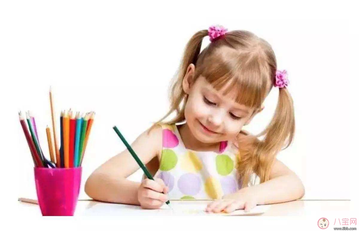 學齡前兒童游戲的特點  親子游戲如何鍛煉孩子