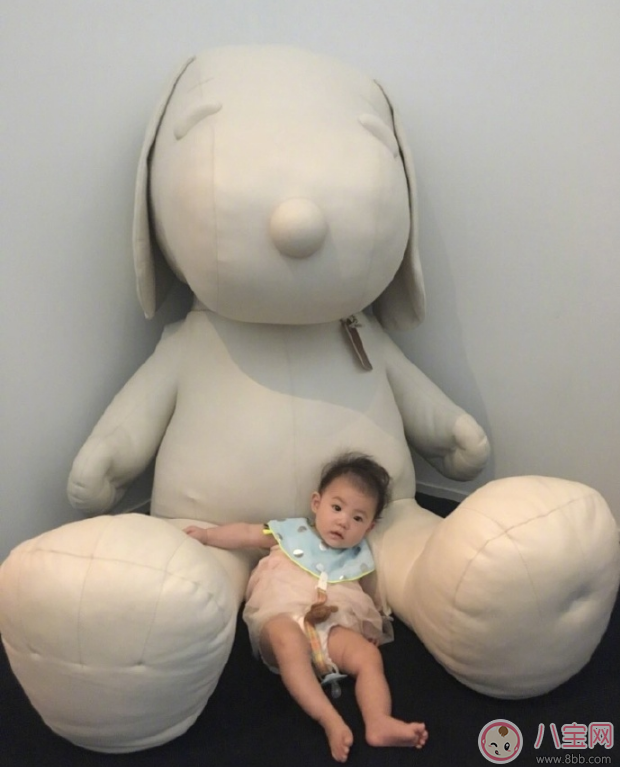 陳冠希瘋狂曬娃可愛寶寶萌翻 孩子吐泡泡是正常的嗎