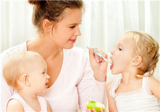 立秋后照顧小孩子應該注意什么 照顧寶寶注意事項