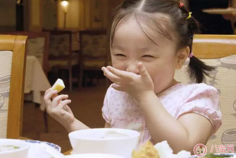 Roland 羅朗德核桃油&牛油果油 寶寶孕媽都愛吃的植物油 Roland 羅朗德核桃油&牛油果油 寶寶孕媽都愛吃的植物油