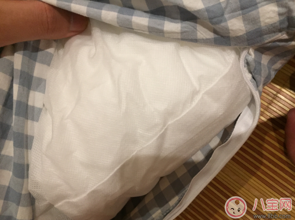 懷孕肚子太大總是睡不好 孕婦護(hù)腰枕頭測評