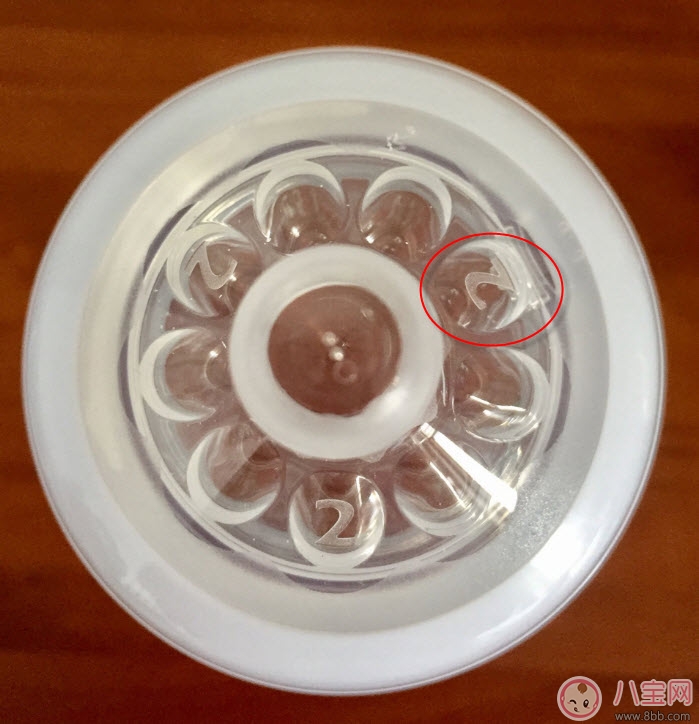 新安怡玻璃奶瓶和comotomo硅膠奶瓶哪種好 新安怡可么多么奶瓶對比