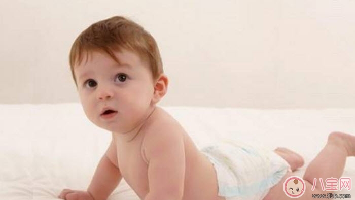 嬰兒濕疹用什么藥膏 嬰兒濕疹吃什么好 嬰兒濕疹用什么藥膏 嬰兒濕疹吃什么好