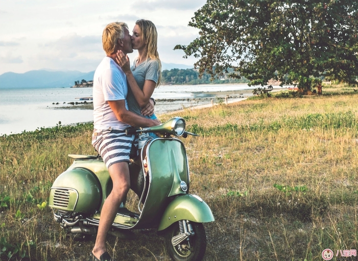 中秋節(jié)單身狗約會怎么做？女生最無法忍受男生的哪些表現(xiàn)？