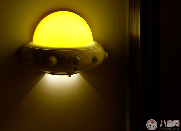 孩子起夜怕黑怎么辦 孩子怕黑小夜燈推薦