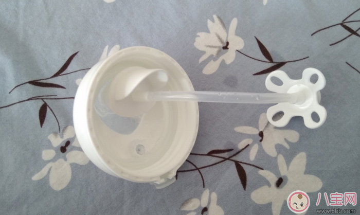 清素軟嘴學飲杯好不好 清素軟嘴學飲杯使用測評