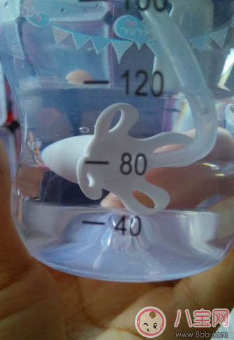 清素軟嘴學飲杯好不好 清素軟嘴學飲杯使用測評