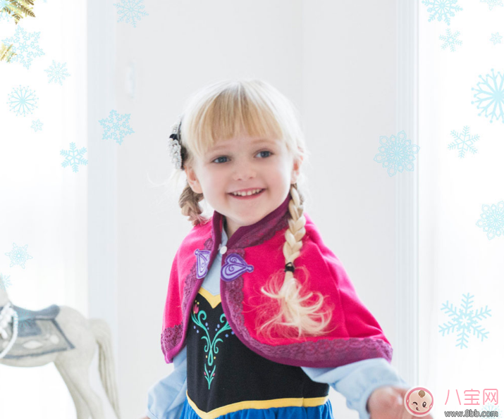 把孩子打扮得漂漂亮亮的好不好 應(yīng)不應(yīng)該打扮孩子 把孩子打扮得漂漂亮亮的好不好 應(yīng)不應(yīng)該打扮孩子