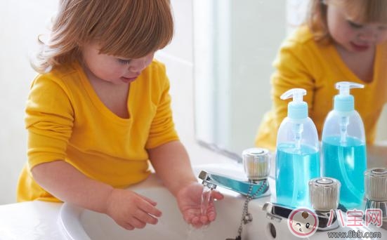 秋天寶寶容易拉肚子腹瀉是什么原因 秋季防止寶寶腹瀉的方法