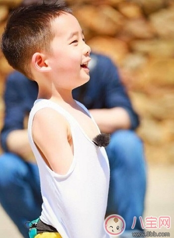 小春哥兇Jasper jasper的回答讓小春哥上了一課