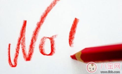 浙江小學(xué)中醫(yī)走進課堂 父母該支持孩子學(xué)習(xí)中醫(yī)知識嗎