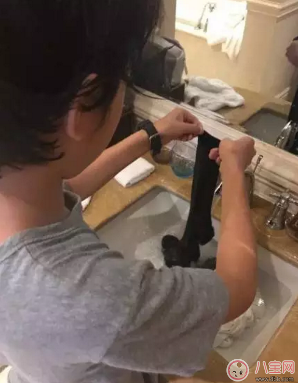 海清與兒子勝似好哥們 如何拉近與孩子的距離 海清與兒子勝似好哥們 如何拉近與孩子的距離