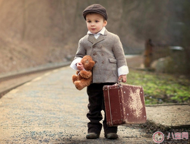 小孩子穿別人的舊衣服好不好 寶寶穿舊衣服有什么壞處