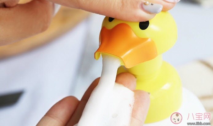 給寶寶消毒需要準備哪些東西 寶寶玩具消毒衣物消毒用什么好