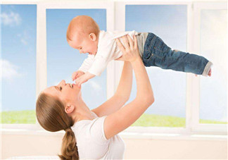 靠喝酒催奶有效嗎？產(chǎn)婦喝酒對(duì)嬰兒的危害