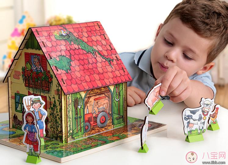 孩子玩拼圖好不好 不同年齡段的孩子玩什么樣的拼圖好