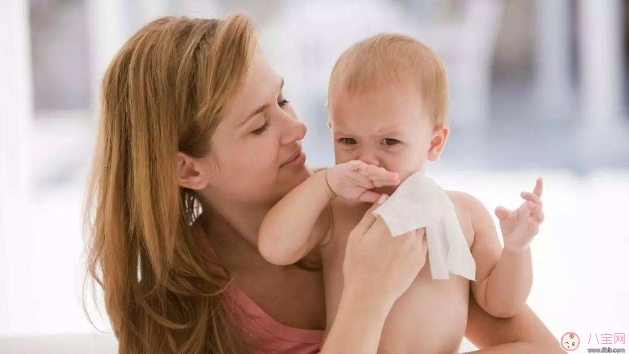 哪些物品寶寶容易誤服中毒 如何避免和處理幼兒中毒 哪些物品寶寶容易誤服中毒 如何避免和處理幼兒中毒