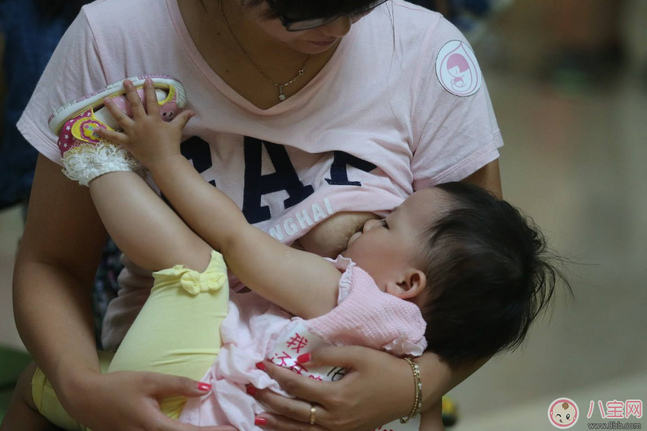 成年人可以喝母乳嗎 保姆偷喝女主人母乳對貧血有幫助嗎