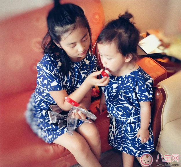 大寶二寶天天打架怎么辦 怎么讓兩個孩子和諧相處