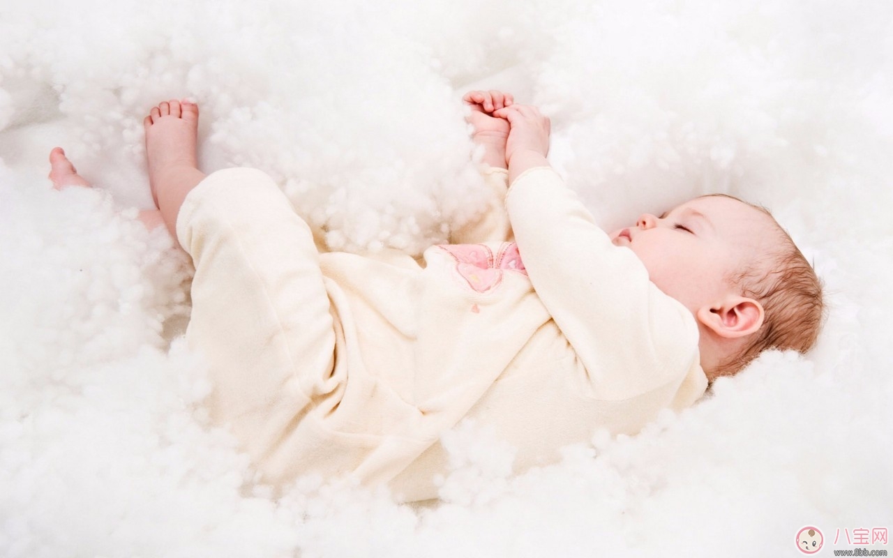 秋季腹瀉有什么表現(xiàn)？秋季腹瀉常用的輔助治療藥物有哪些？