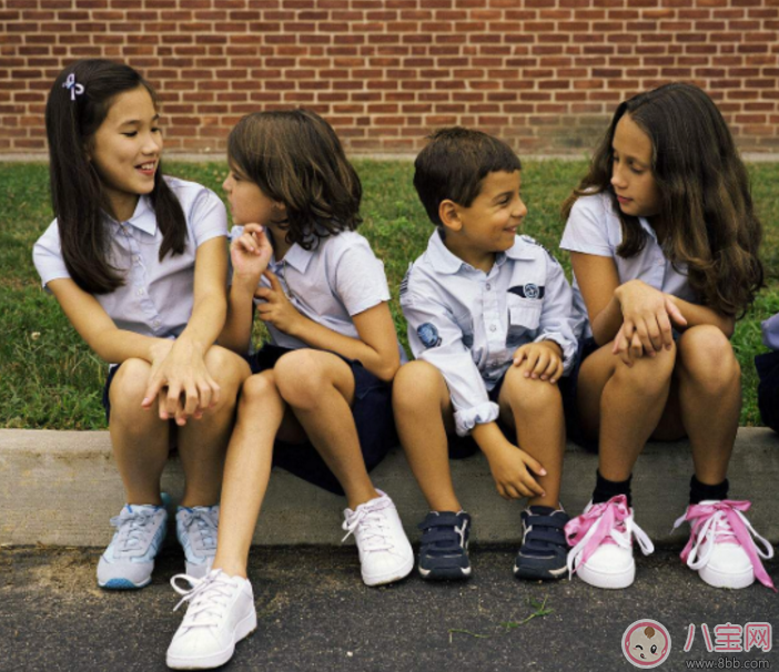 學(xué)校開運(yùn)動(dòng)會(huì)買什么鞋子比較好 適合孩子在運(yùn)動(dòng)會(huì)穿的鞋子推薦