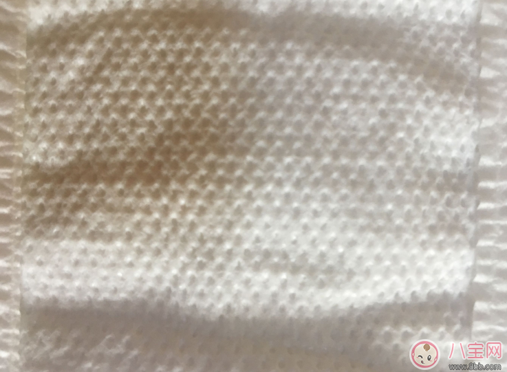 一朵紙尿褲和花王比較怎么樣哪個好 一朵紙尿褲會漏尿嗎 一朵紙尿褲和花王比較怎么樣哪個好 一朵紙尿褲會漏尿嗎