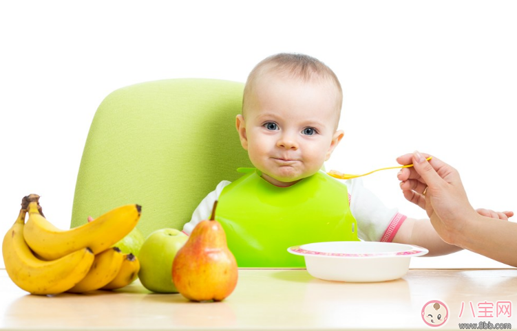 影響寶寶睡眠有哪些原因 寶寶睡眠不好應(yīng)該怎么解決